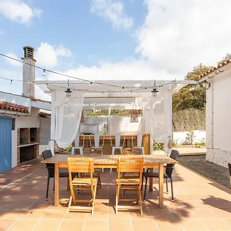 Ferienhaus Casa Con Piscina En *