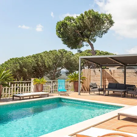 Casa Con Piscina En * Vidreres